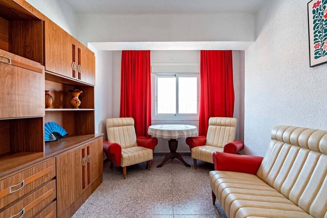 3 bedroom Flat for sale in Almería city - € 135,000 (Ref: 9791034)