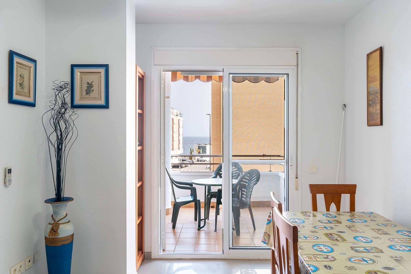 Appartement de 2 chambres à louer à Aguadulce (Almeria) avec piscine garage - 750 € (Ref: 9840920)