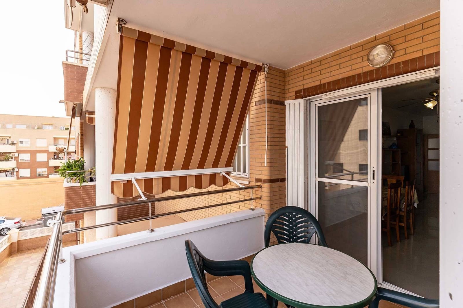 Appartement de 2 chambres à louer à Aguadulce (Almeria) avec piscine garage - 750 € (Ref: 9840920)