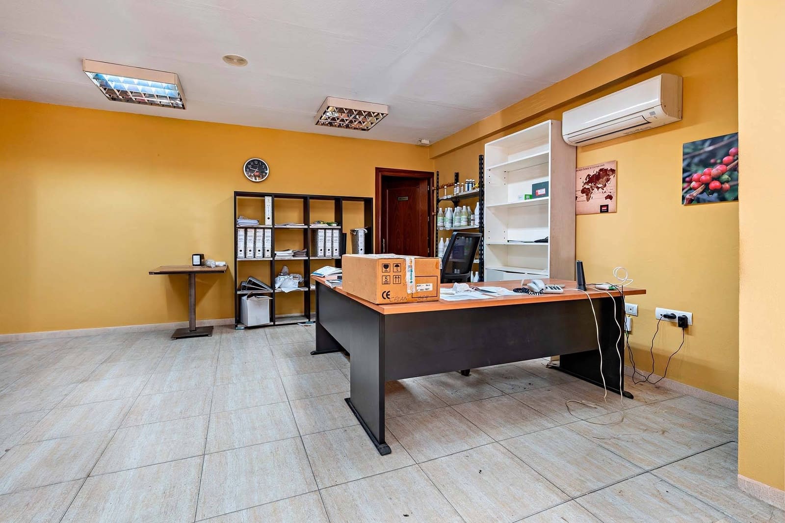 Virksomhed til salg i Viator - € 425.000 (Ref: 9840921)