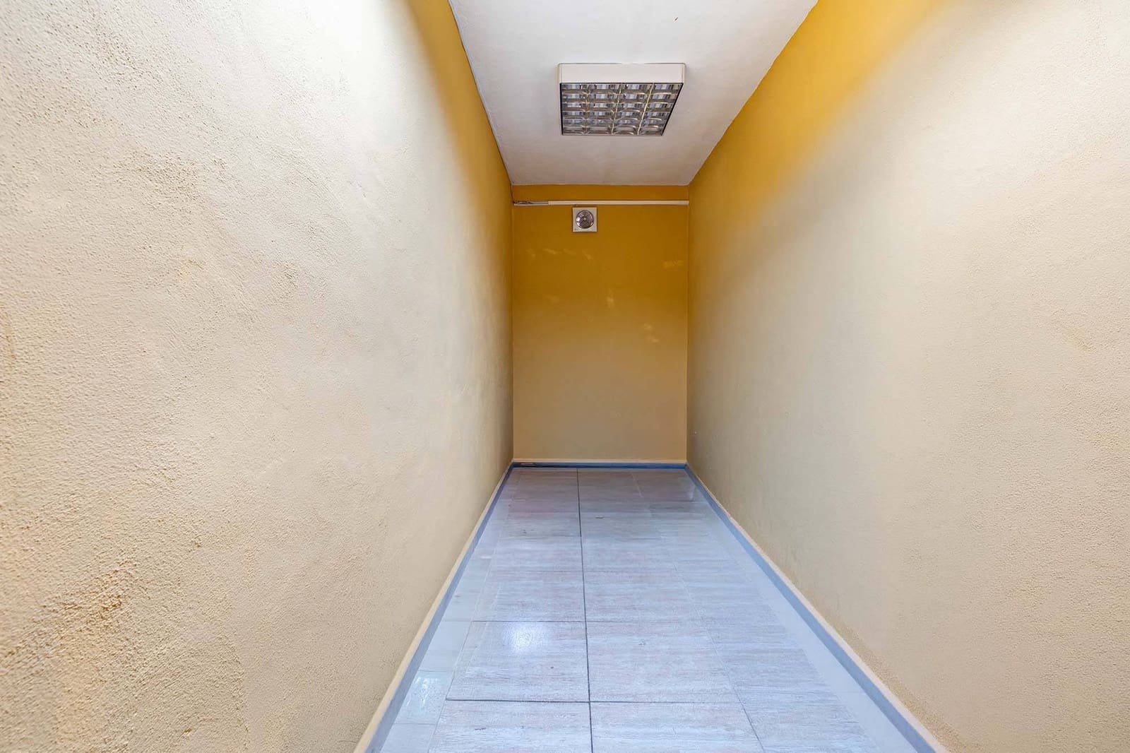 Virksomhed til salg i Viator - € 425.000 (Ref: 9840921)