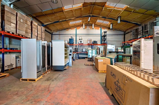 Virksomhed til salg i Viator - € 425.000 (Ref: 9840921)