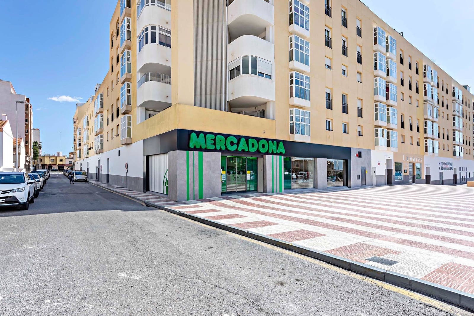 2 bedroom Flat for sale in El Parador de las Hortichuelas with garage - € 155,000 (Ref: 9843375)