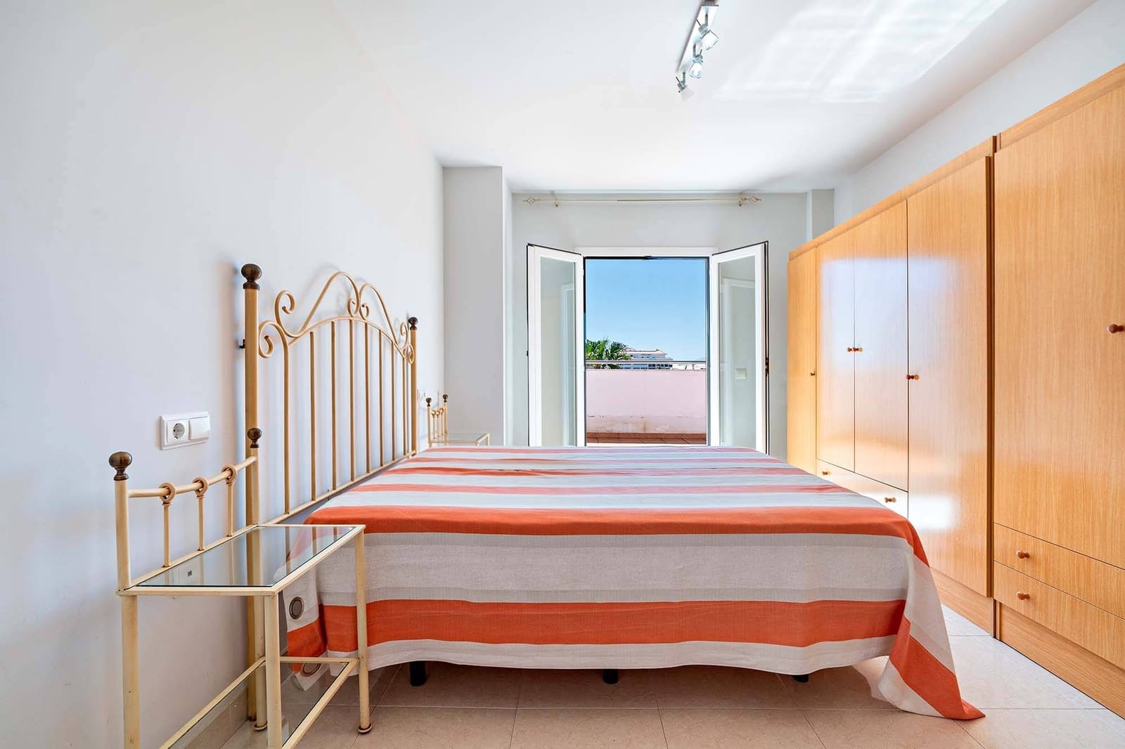 3 soveværelse Penthouse til salg i Almerimar med swimmingpool - € 335.000 (Ref: 9861856)