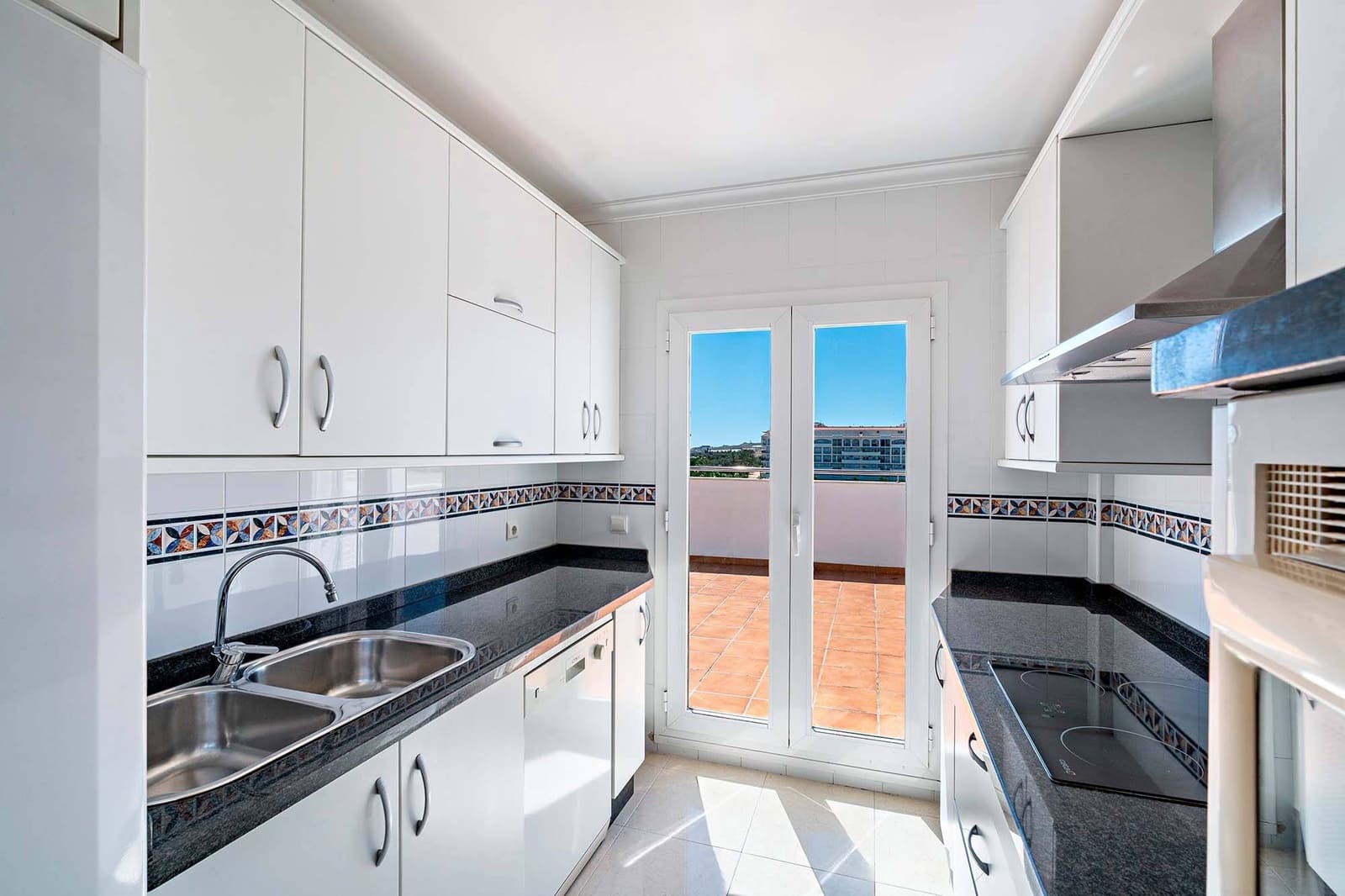 3 soveværelse Penthouse til salg i Almerimar med swimmingpool - € 335.000 (Ref: 9861856)