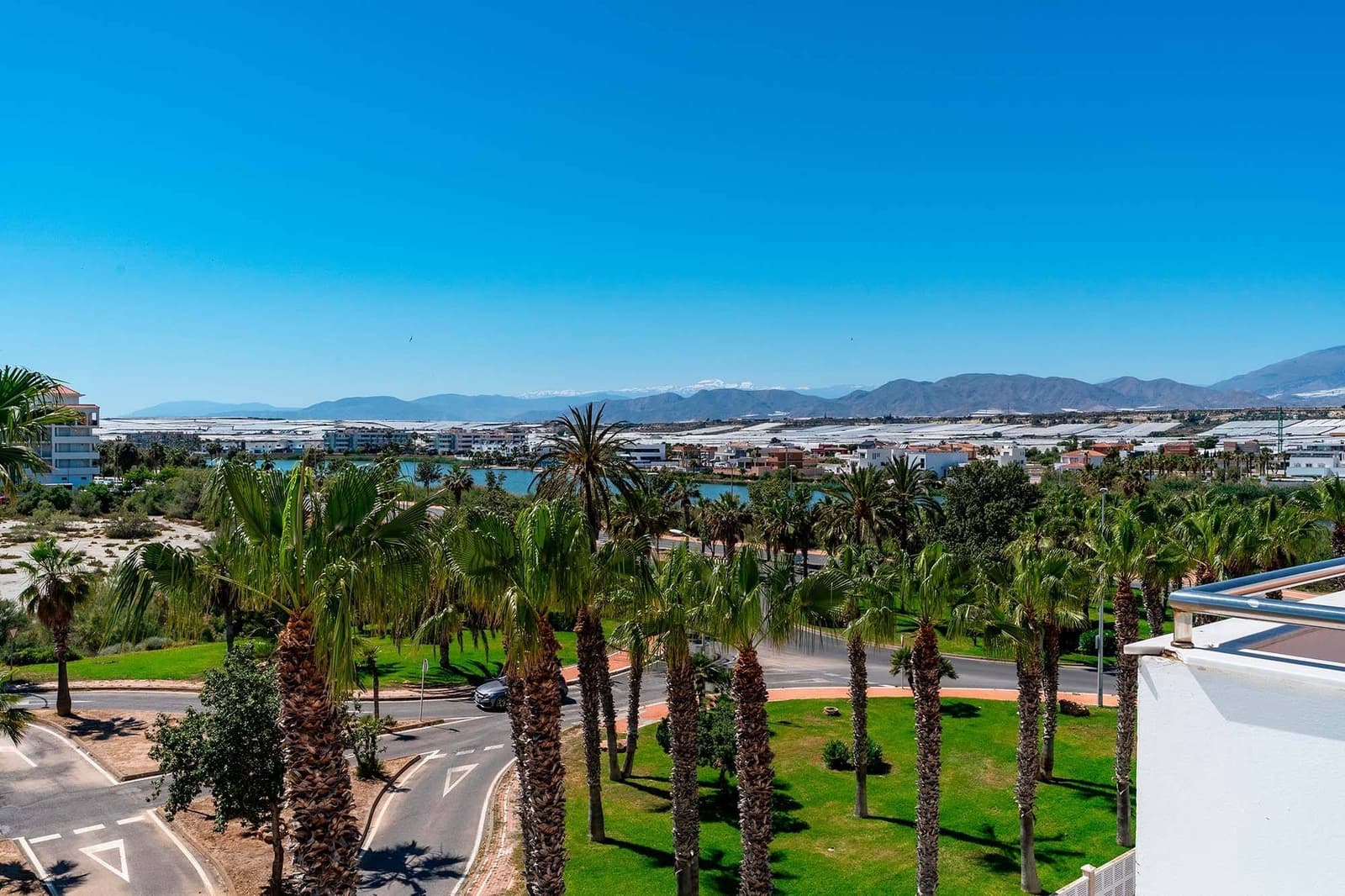 3 soveværelse Penthouse til salg i Almerimar med swimmingpool - € 335.000 (Ref: 9861856)