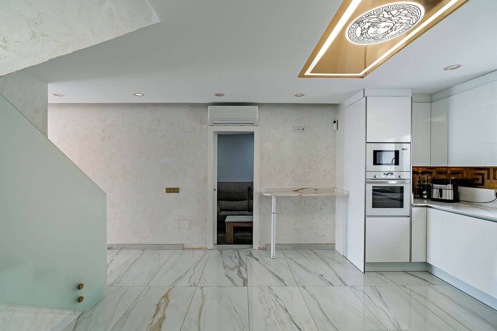 4 bedroom Apartment for sale in El Parador de las Hortichuelas with garage - € 320,000 (Ref: 9865169)