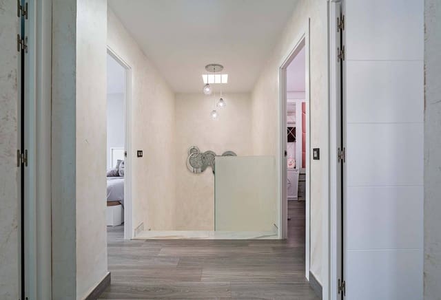 4 camera da letto Appartamento in vendita in El Parador de las Hortichuelas, Roquetas de Mar con garage - 320.000 € (Rif: 9865169)