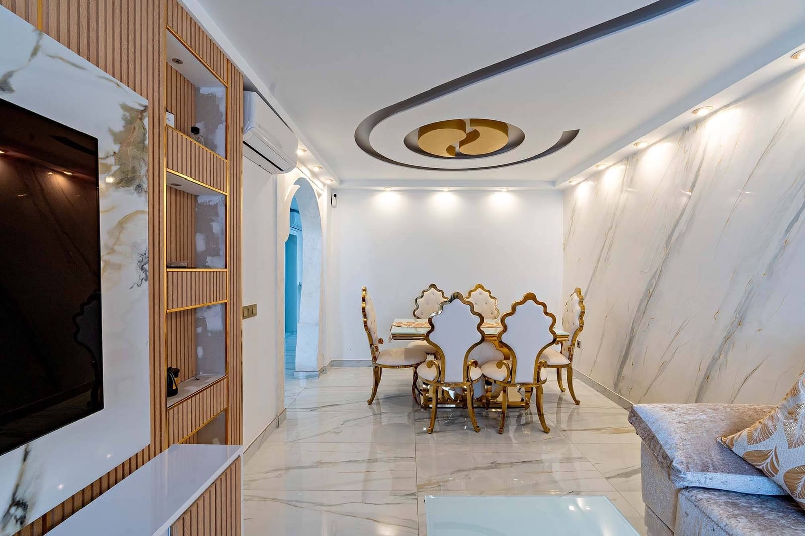 4 bedroom Apartment for sale in El Parador de las Hortichuelas with garage - € 320,000 (Ref: 9865169)