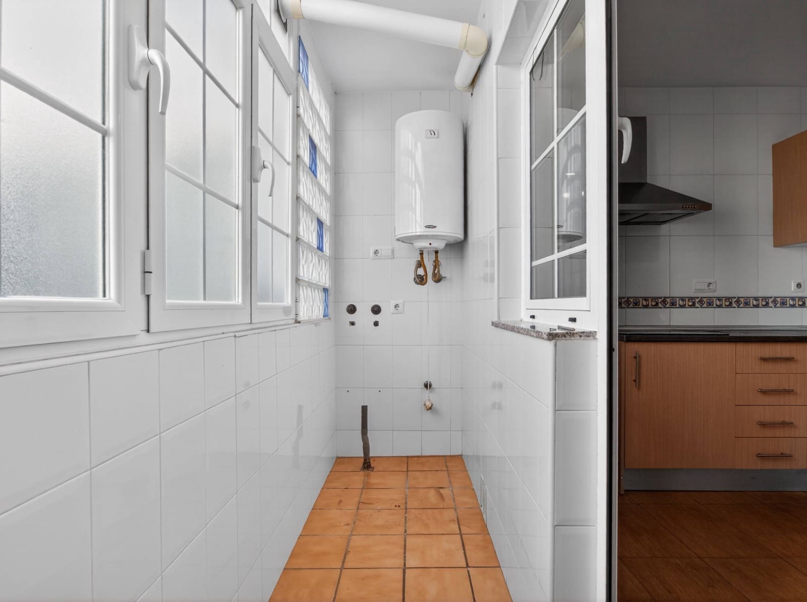 2 slaapkamer Flat te koop in Roquetas de Mar met garage - € 93.000 (Ref: 9866989)