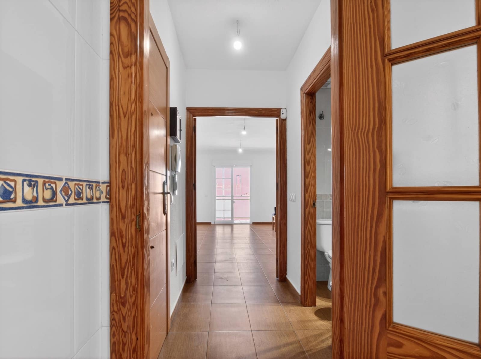 2 slaapkamer Flat te koop in Roquetas de Mar met garage - € 93.000 (Ref: 9866989)