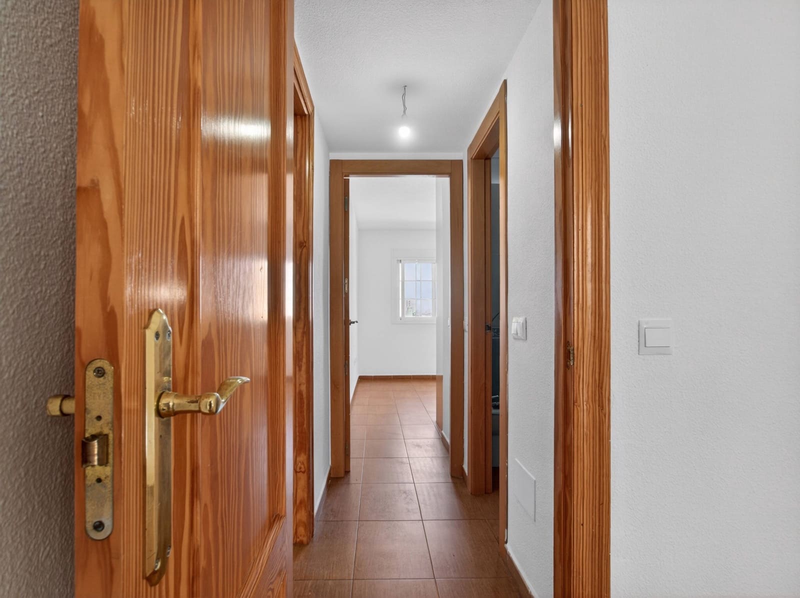 2 slaapkamer Flat te koop in Roquetas de Mar met garage - € 93.000 (Ref: 9866989)