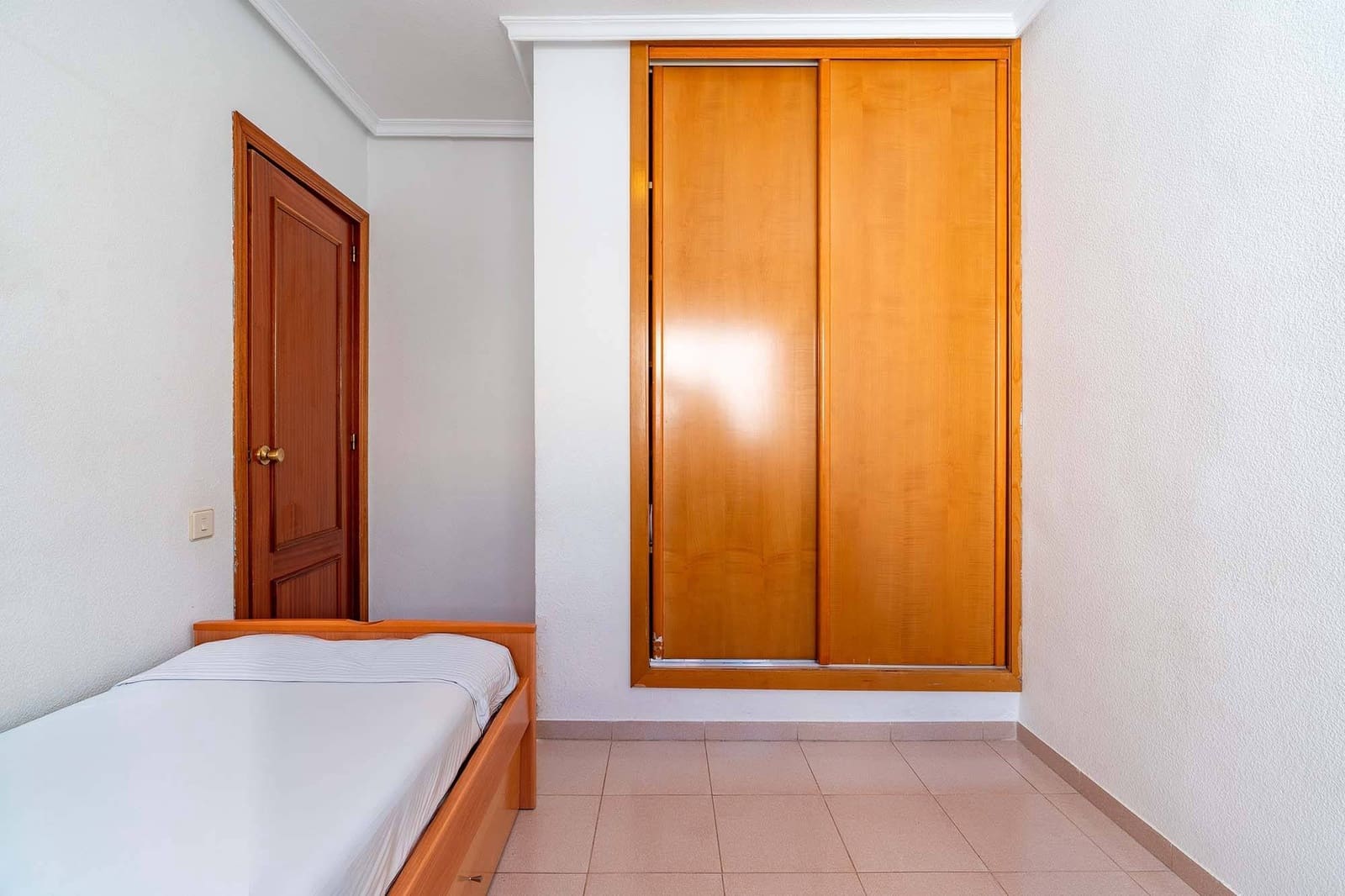 3 quarto Apartamento para venda em Almeria cidade com garagem - 205 000 € (Ref: 9876401)
