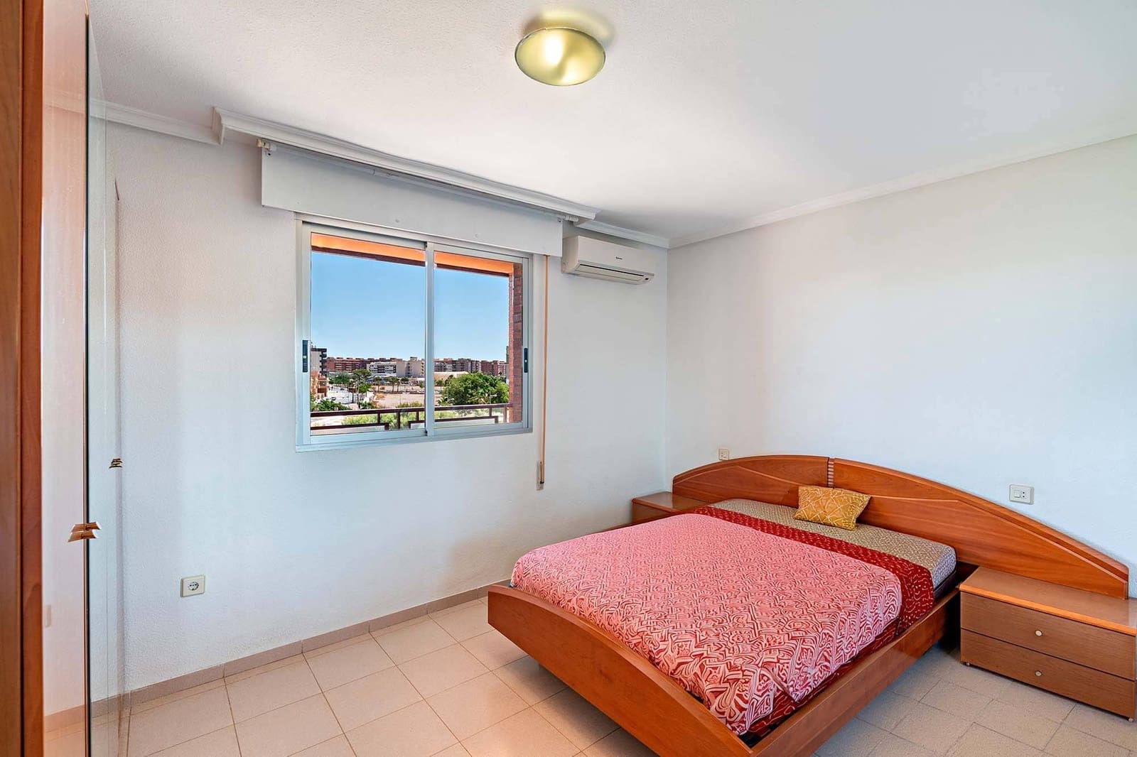 3 quarto Apartamento para venda em Almeria cidade com garagem - 205 000 € (Ref: 9876401)