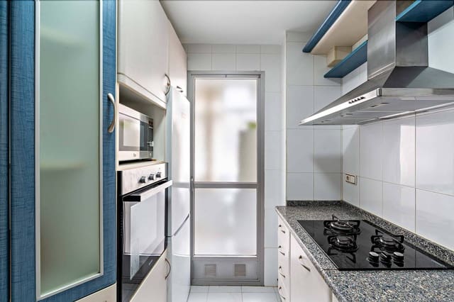 3 quarto Apartamento para venda em Almeria cidade com garagem - 205 000 € (Ref: 9876401)
