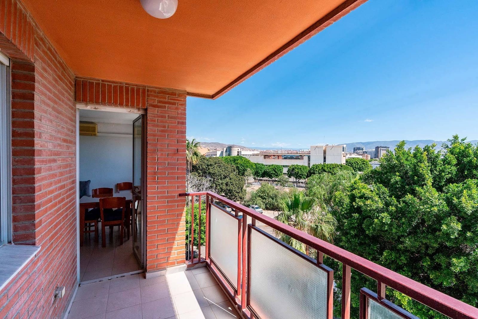 3 quarto Apartamento para venda em Almeria cidade com garagem - 205 000 € (Ref: 9876401)