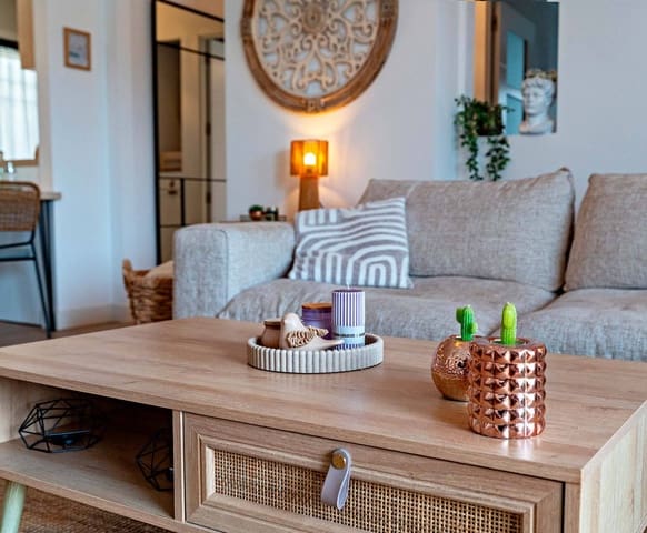 2 makuuhuone Asunto myytävänä paikassa Roquetas de Mar mukana uima-altaan - 220 000 € (Ref: 9878805)