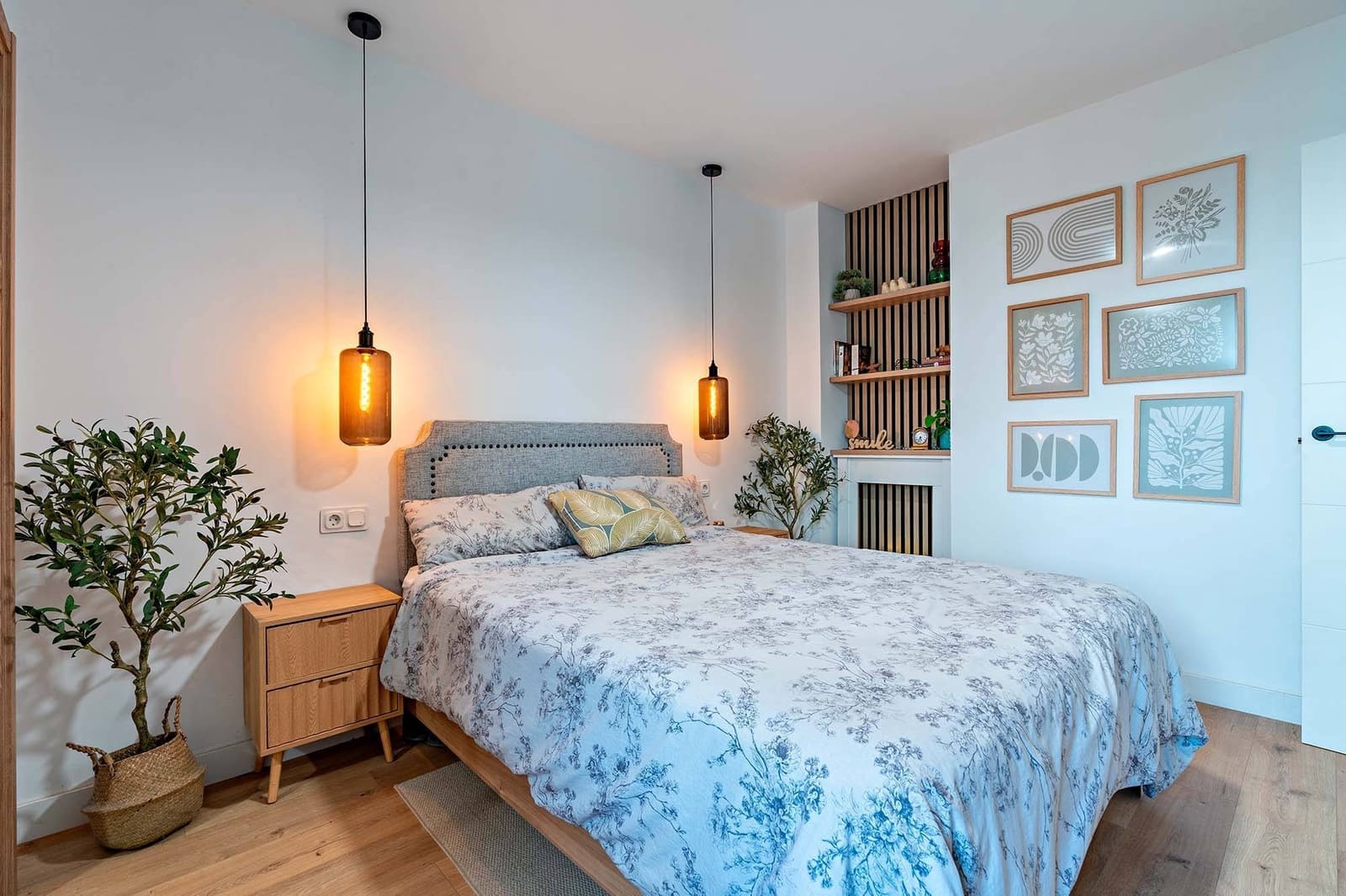 2 makuuhuone Asunto myytävänä paikassa Roquetas de Mar mukana uima-altaan - 220 000 € (Ref: 9878805)