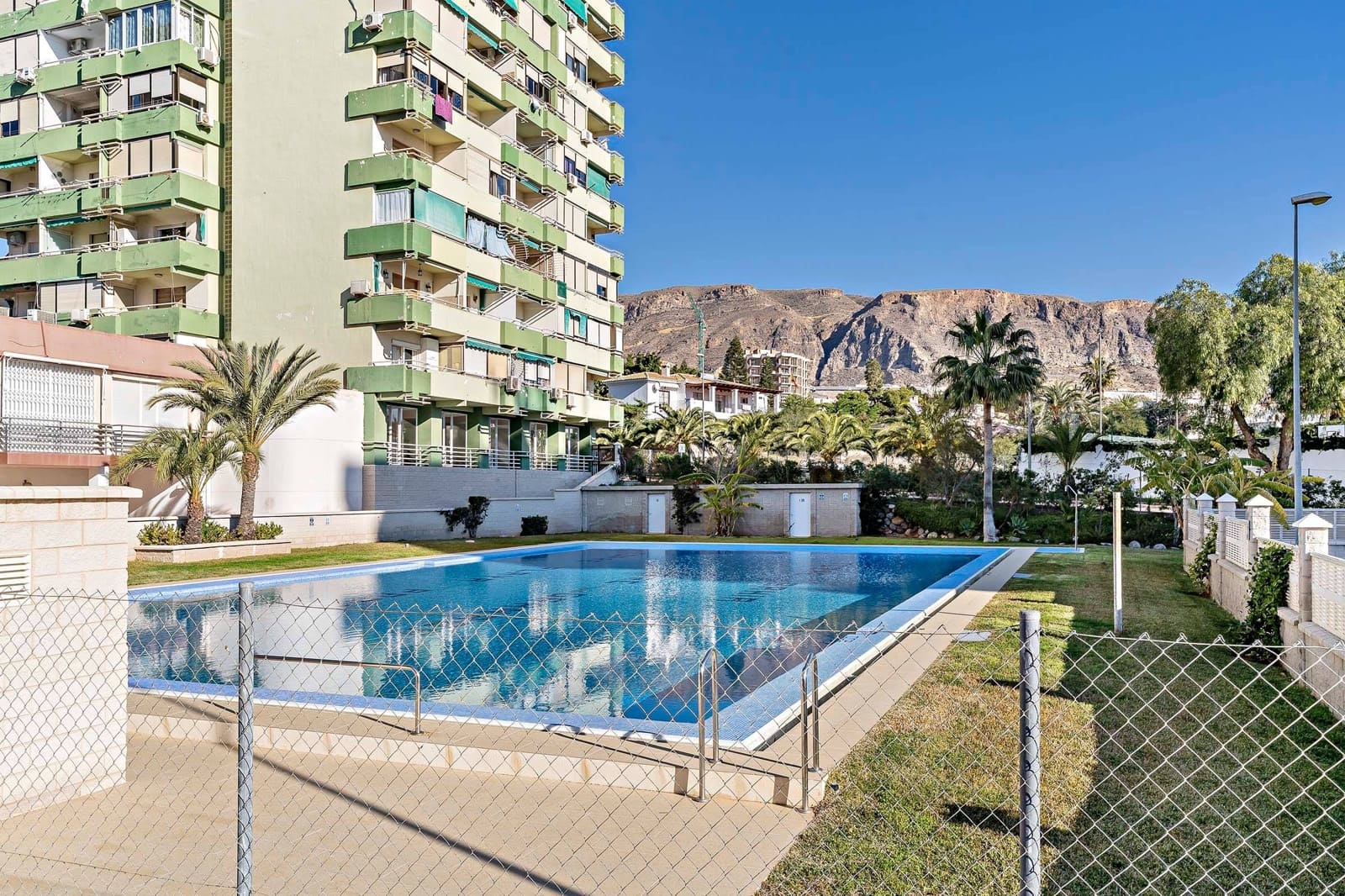 2 camera da letto Appartamento da affittare in Aguadulce (Almeria) con piscina - 700 € (Rif: 9878806)