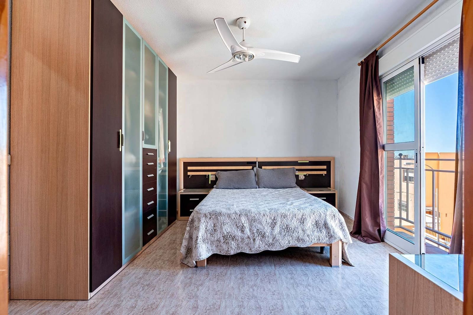 3 makuuhuone Rivitalo myytävänä paikassa Aguadulce (Almeria) mukana 
autotalli - 365 000 € (Ref: 9884787)