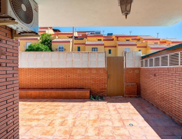 3 camera da letto Villetta a Schiera in vendita in Aguadulce (Almeria), Roquetas de Mar con garage - 365.000 € (Rif: 9884787)