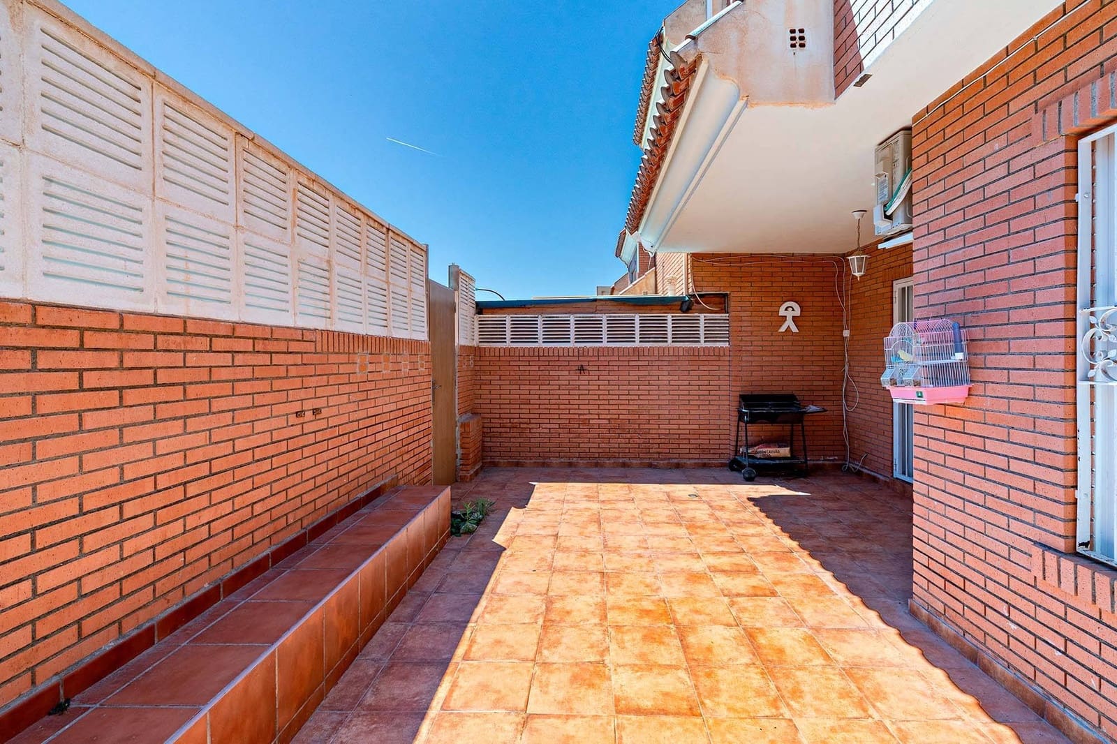 3 bedroom Terraced Villa for sale in Aguadulce (Almeria) with garage - € 365,000 (Ref: 9884787)