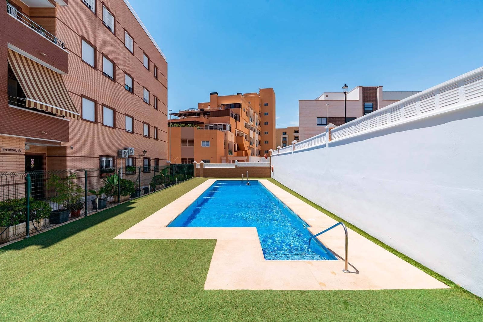 2 sypialnia Mieszkanie do wynajęcia w Aguadulce (Almeria) z basenem - 700 € (Ref: 9884788)