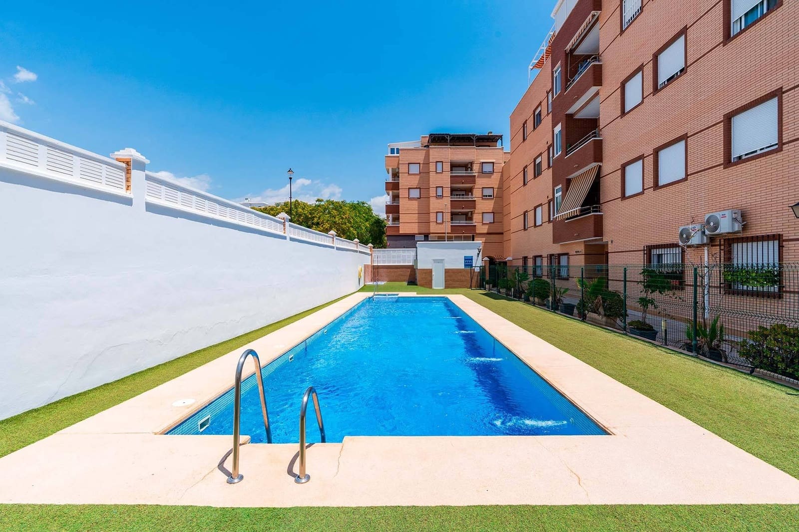 2 sypialnia Mieszkanie do wynajęcia w Aguadulce (Almeria) z basenem - 700 € (Ref: 9884788)