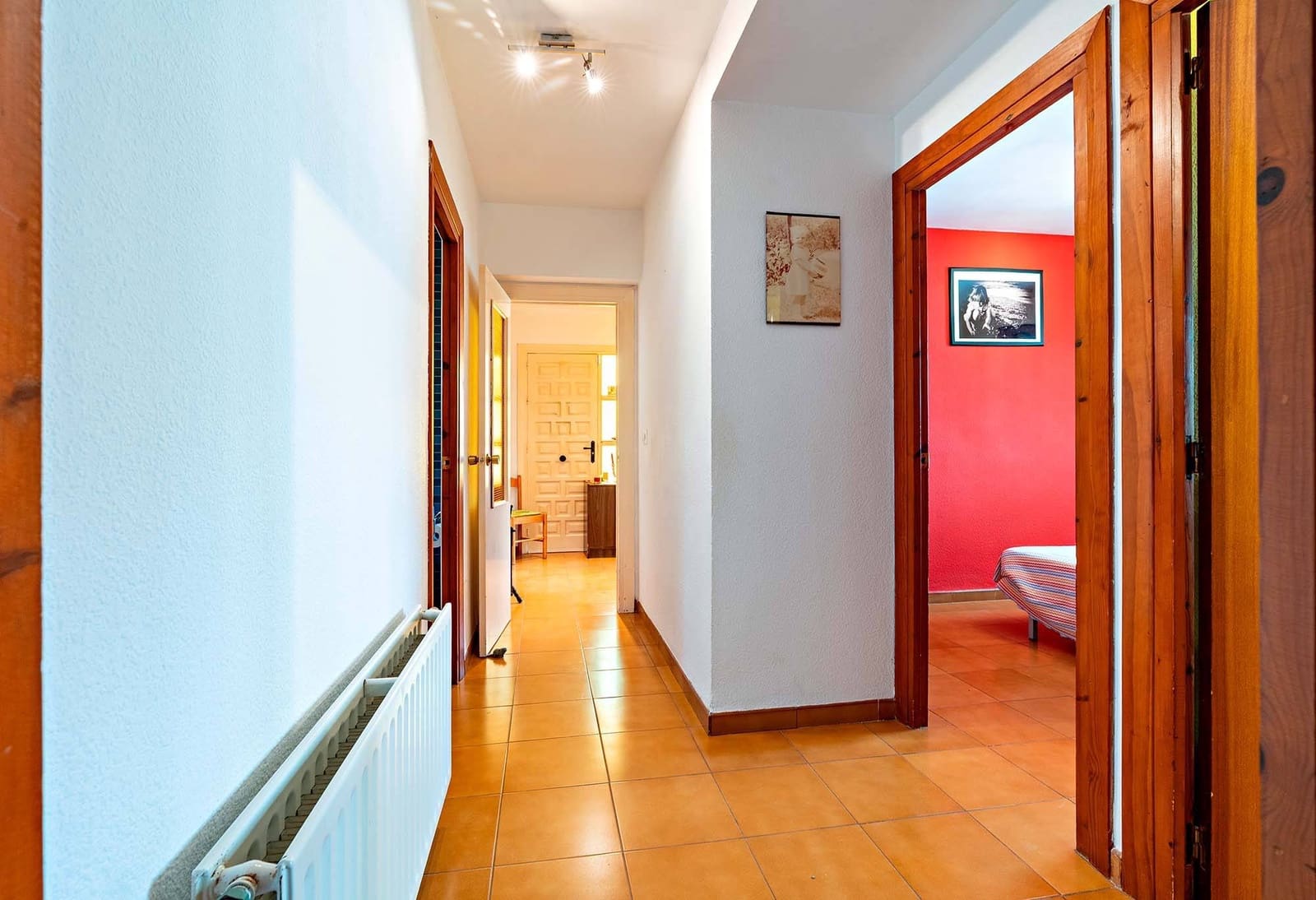 6 bedroom Villa for sale in Roquetas de Mar with pool garage - € 690,000 (Ref: 9911032)