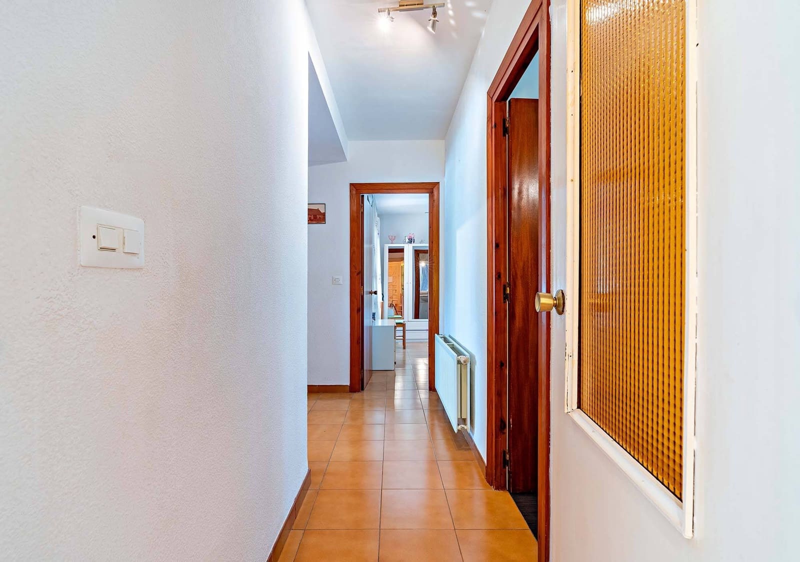 6 bedroom Villa for sale in Roquetas de Mar with pool garage - € 690,000 (Ref: 9911032)