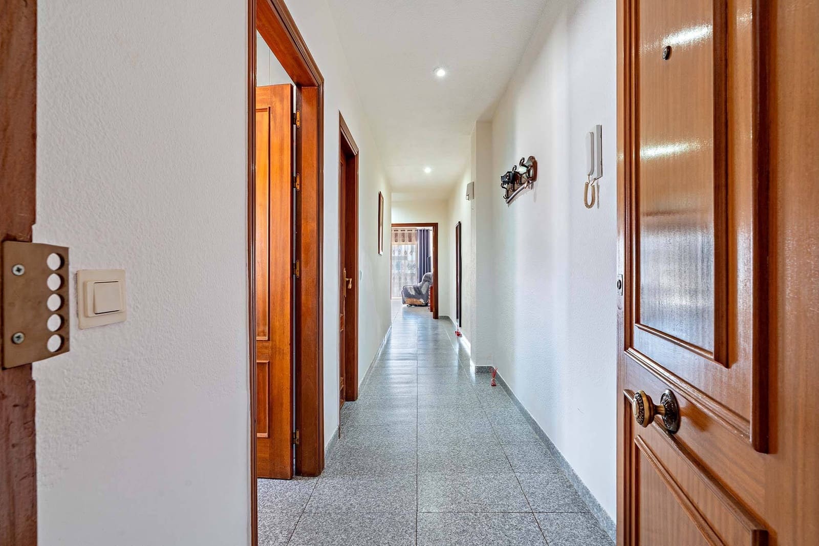 3 bedroom Flat for sale in Roquetas de Mar - € 139,000 (Ref: 9922295)
