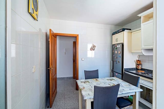 3 bedroom Flat for sale in Roquetas de Mar - € 139,000 (Ref: 9922295)