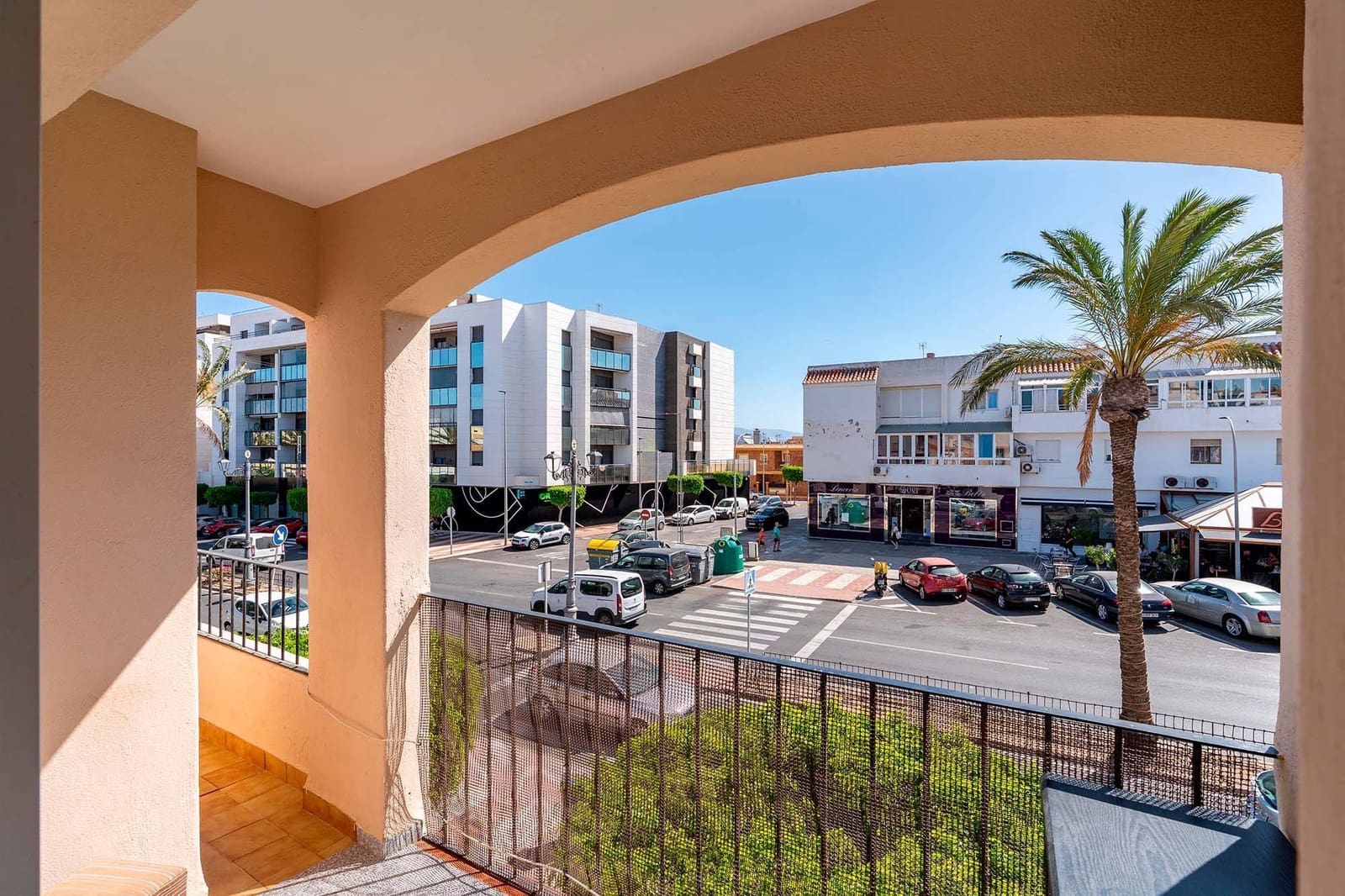 3 bedroom Flat for sale in Roquetas de Mar - € 139,000 (Ref: 9922295)