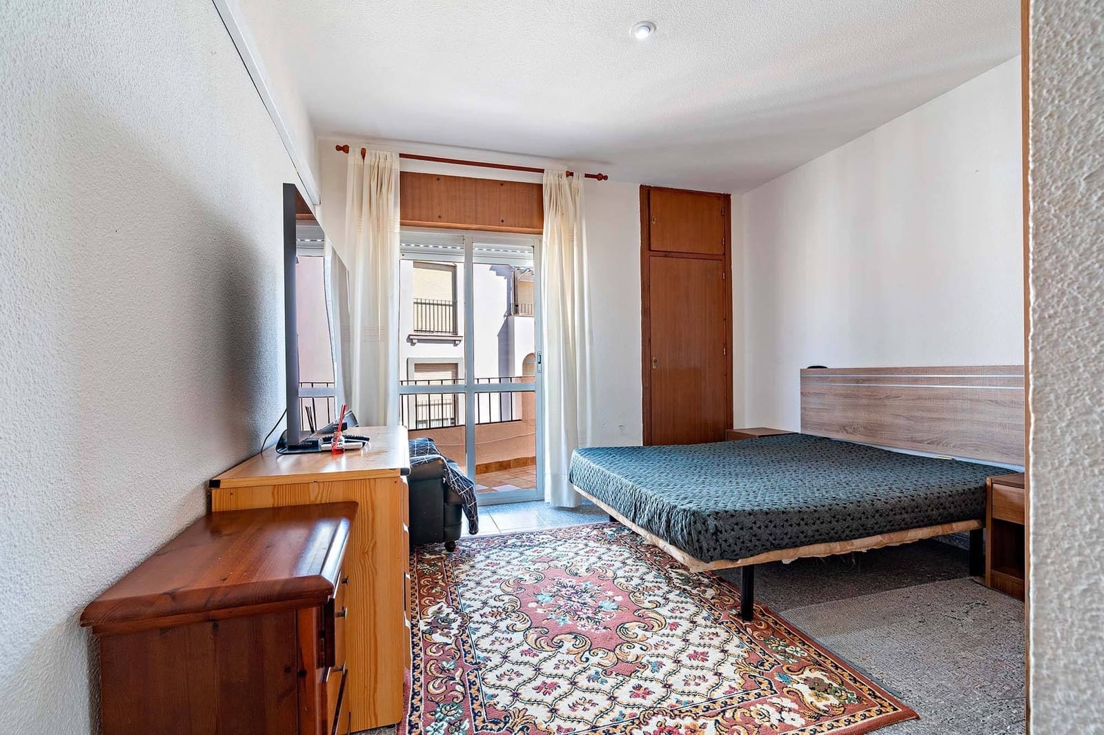 3 bedroom Flat for sale in Roquetas de Mar - € 139,000 (Ref: 9922295)