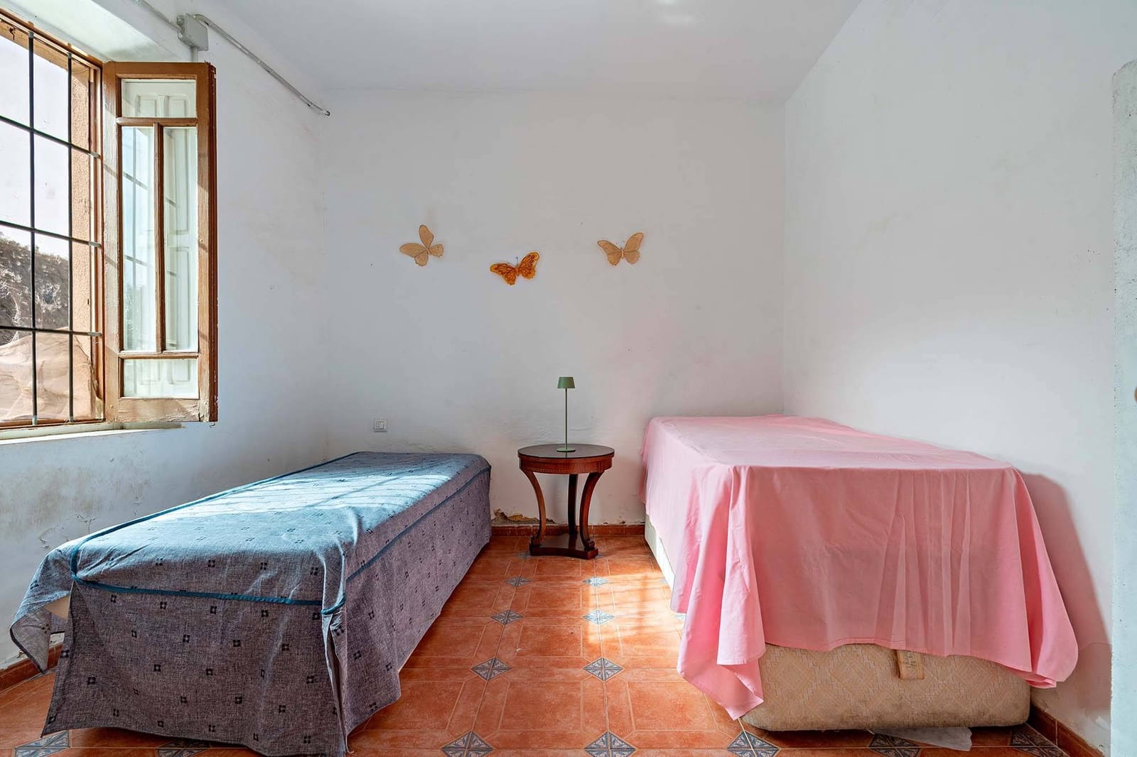4 bedroom Finca/Country House for sale in Rioja with garage - € 170,000 (Ref: 9936381)