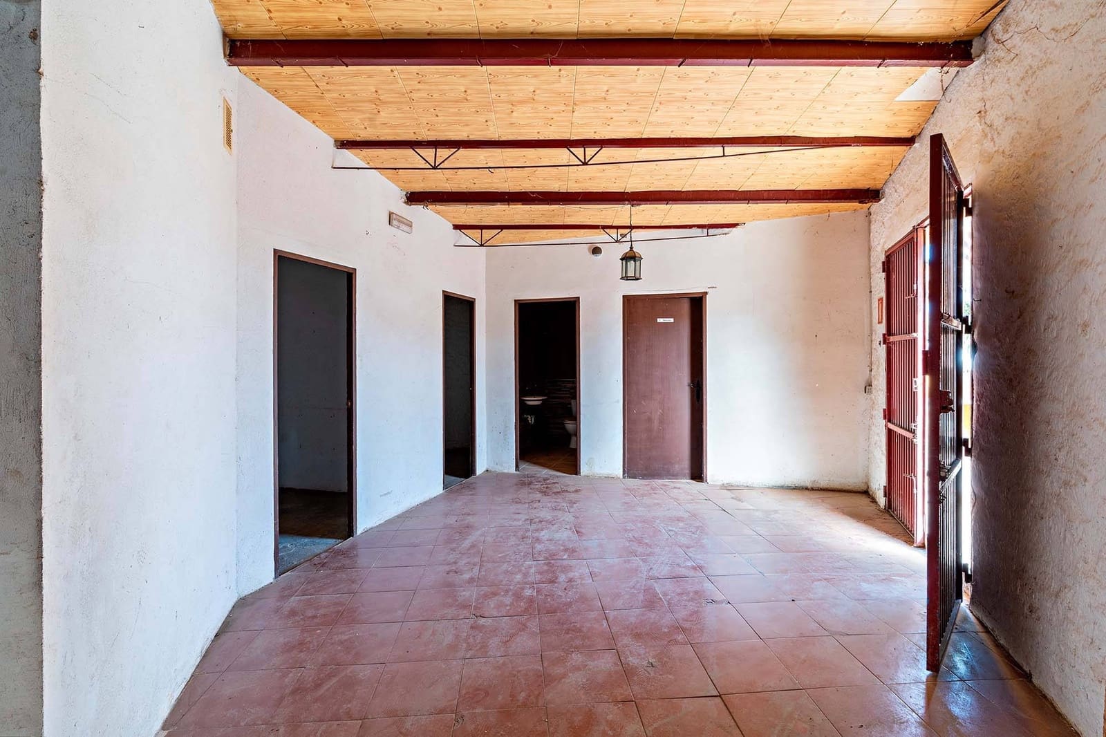 4 bedroom Finca/Country House for sale in Rioja with garage - € 170,000 (Ref: 9936381)