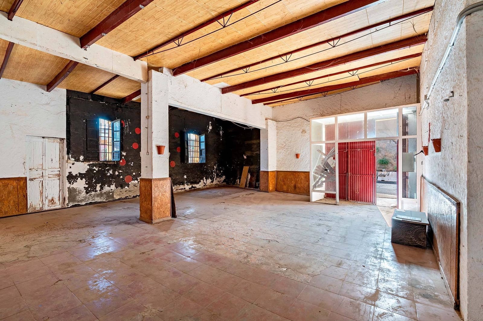 4 bedroom Finca/Country House for sale in Rioja with garage - € 170,000 (Ref: 9936381)