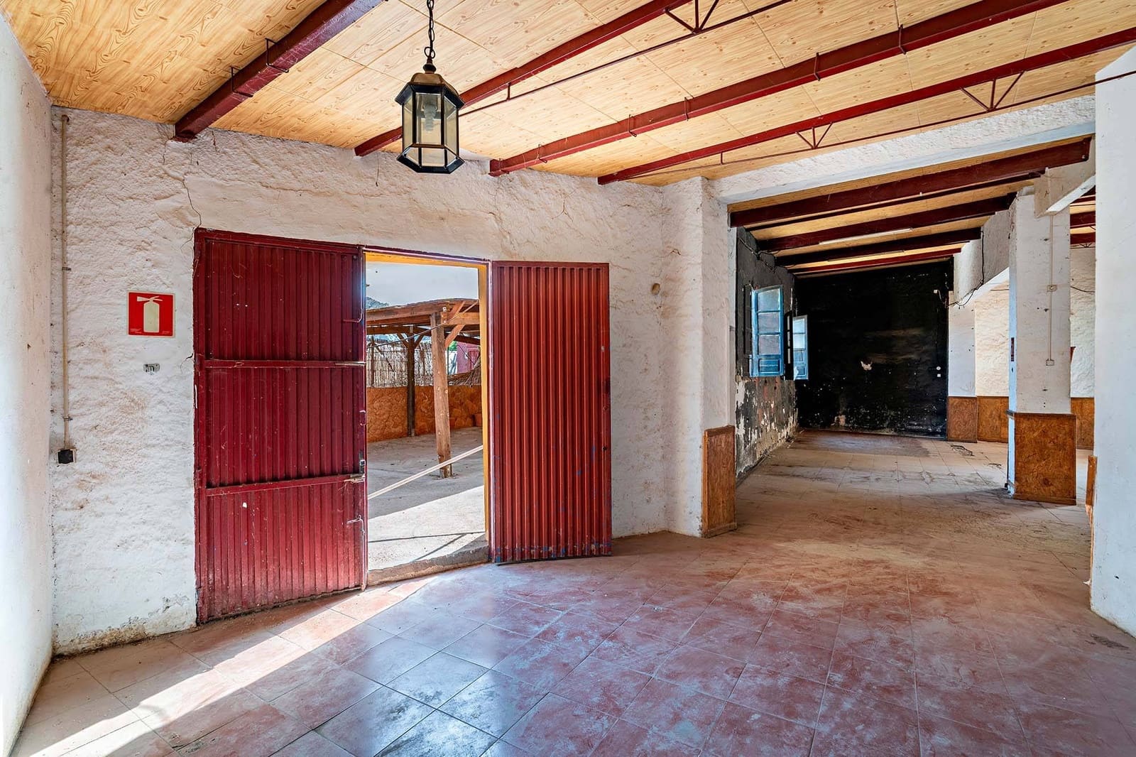 4 bedroom Finca/Country House for sale in Rioja with garage - € 170,000 (Ref: 9936381)