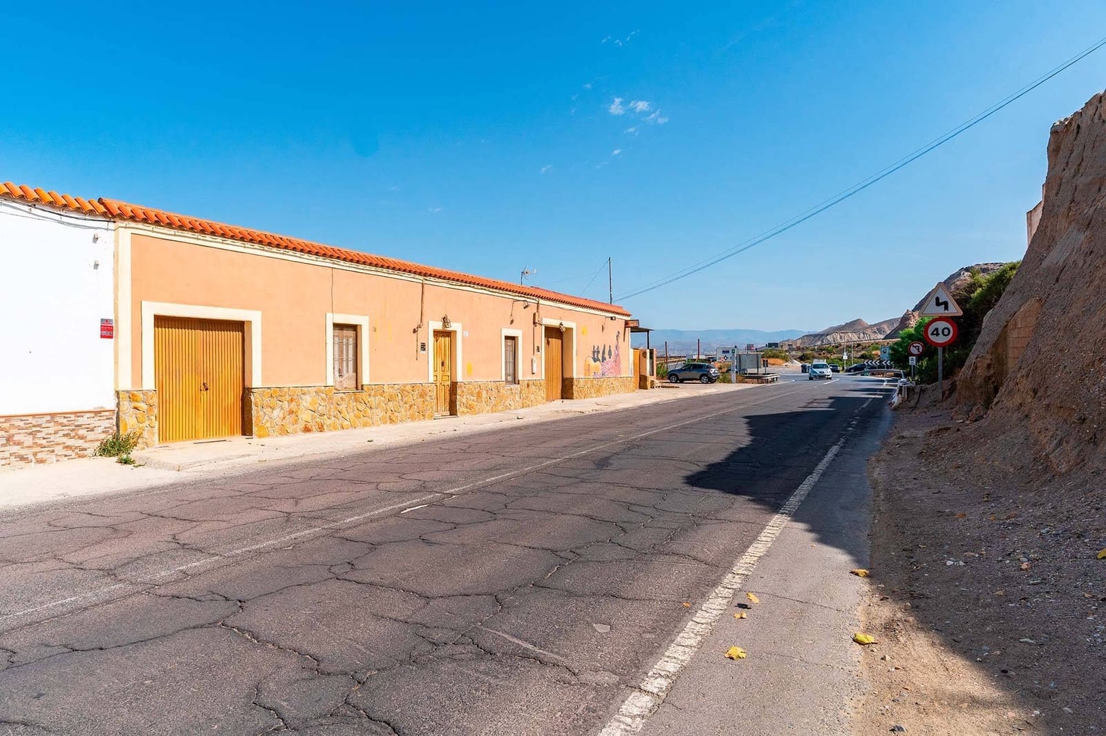 4 bedroom Finca/Country House for sale in Rioja with garage - € 170,000 (Ref: 9936381)