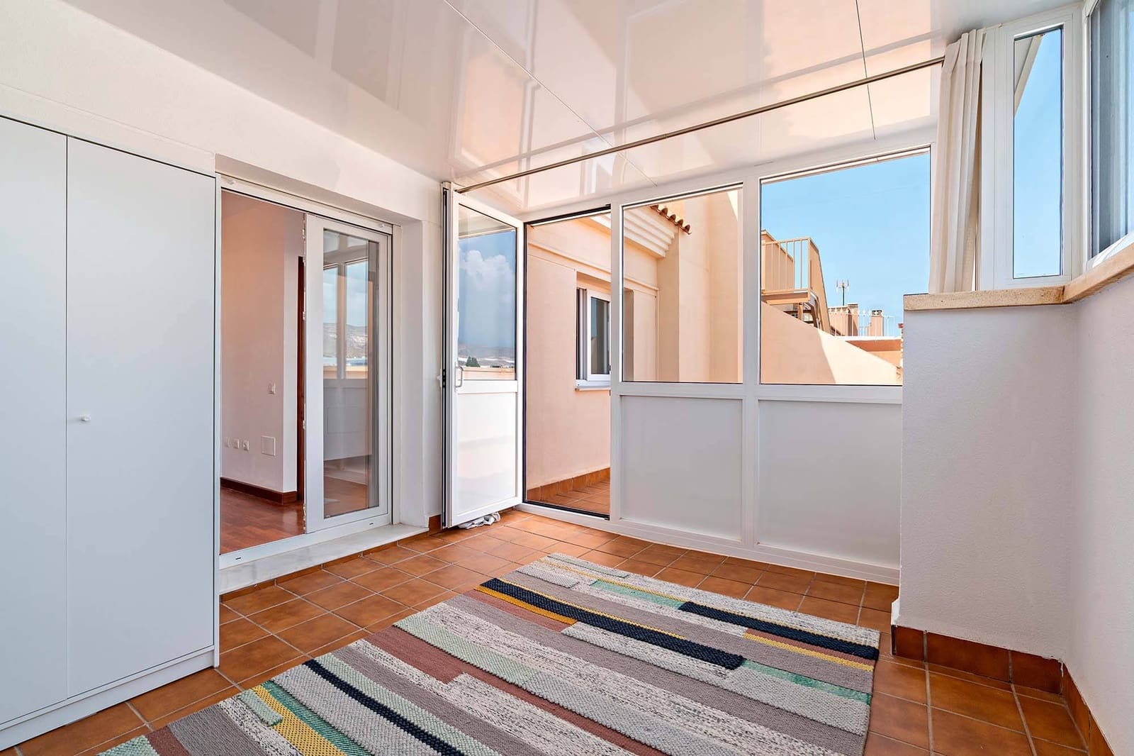 Ático de 1 habitación en Aguadulce (Almeria) en venta con piscina garaje - 159.000 € (Ref: 9944153)