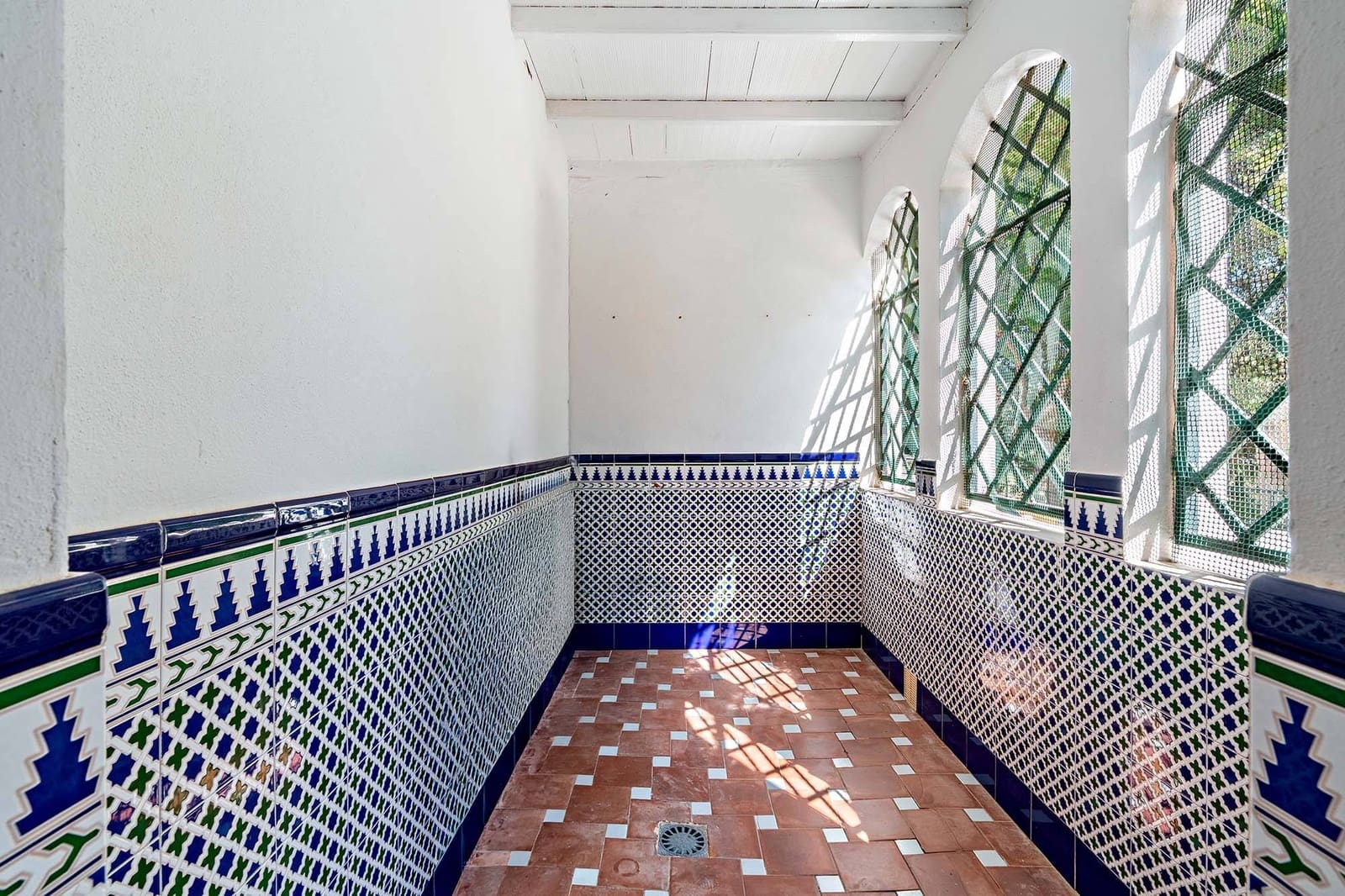 4 slaapkamer Appartement te koop in Adra met garage - € 110.000 (Ref: 9962684)