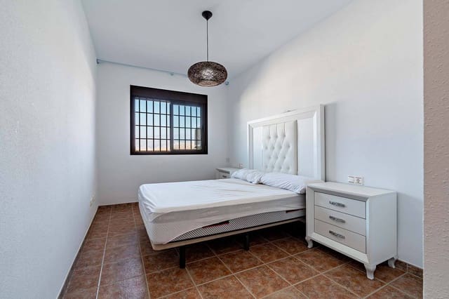 2 bedroom Flat for sale in Alcolea with pool - € 78,000 (Ref: 9990713)