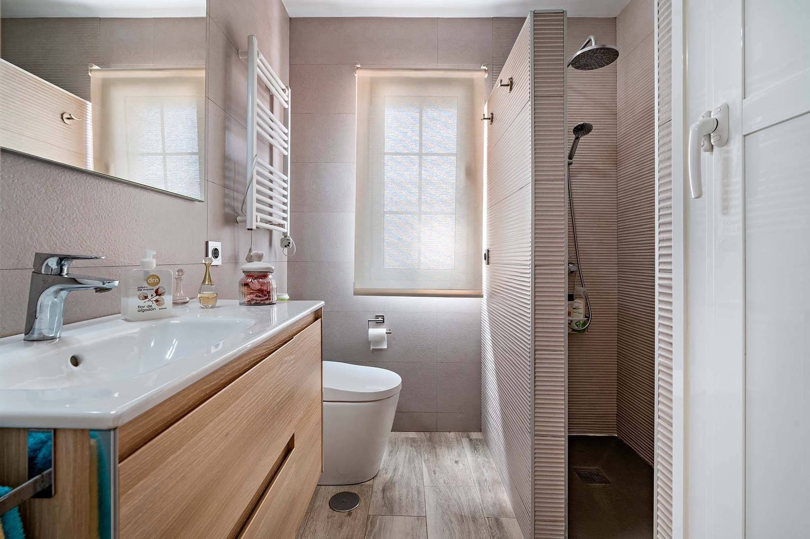 4 Zimmer Apartment zu verkaufen in Roquetas de Mar - 320.000 € (Ref: 9995782)