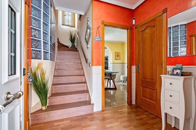 4 Zimmer Apartment zu verkaufen in Roquetas de Mar - 320.000 € (Ref: 9995782)