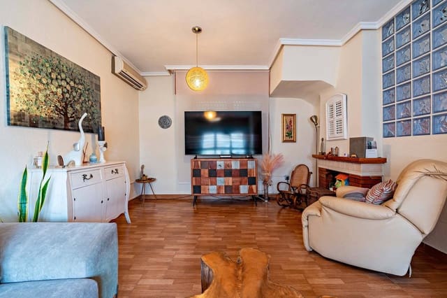 4 Zimmer Apartment zu verkaufen in Roquetas de Mar - 320.000 € (Ref: 9995782)