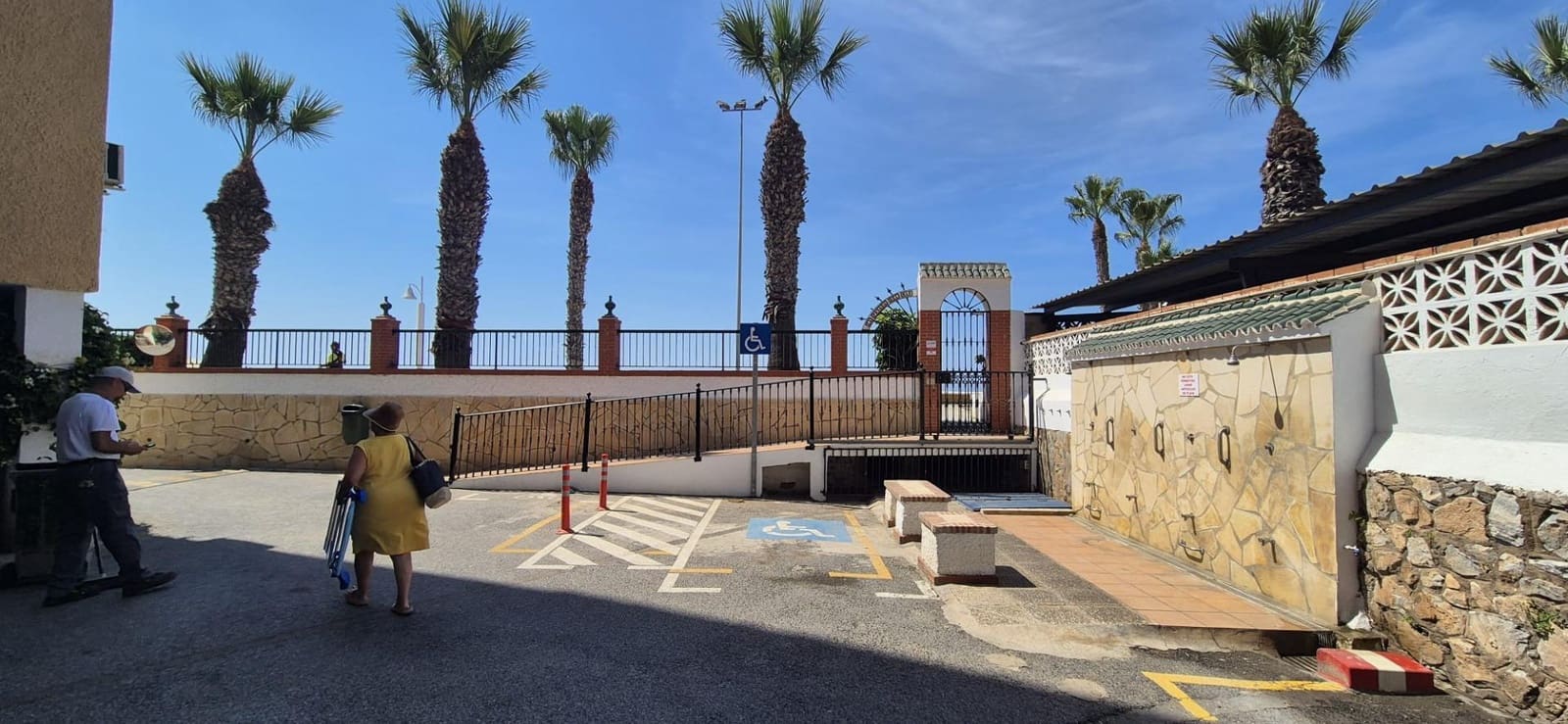 Apartamento de 3 habitaciones en Rincón de la Victoria en venta con piscina garaje - 525.000 € (Ref: 10109659)