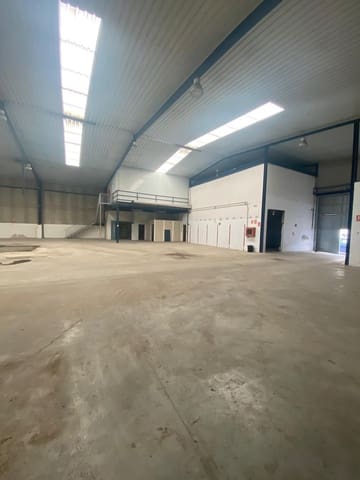 Yritys myytävänä paikassa Torremolinos - 1 200 000 € (Ref: 7873368)