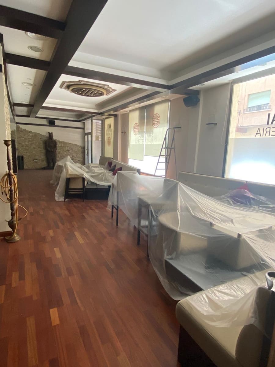 Commercieel te koop in Torremolinos - € 500.000 (Ref: 8396635)