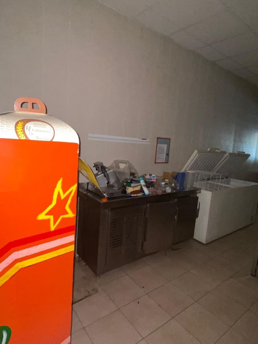 Commercieel te koop in Torremolinos - € 500.000 (Ref: 8396635)