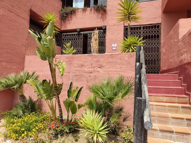 2 sovrum Lägenhet till salu i San Luis de Sabinillas, Manilva med pool garage - 283 500 € (Ref: 8601646)